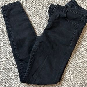 Black American Eagle Hi-Rise Jeggings (super stretch)- size 2